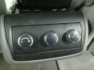 2008-2017 Buick Enclave Console Temperature Control Assembly - Rear (Used OEM)