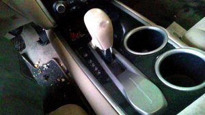 2013 INFINITI JX35 Floor Transmission Shift Assembly (Used OEM)