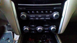 2013 INFINITI JX35 AM-FM-SAT-CD Radio Receiver (Used OEM)