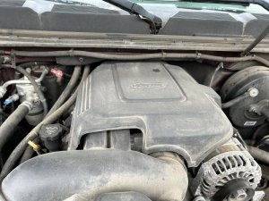 2007-2013 Chevrolet Avalanche Engine Cover (Used OEM)