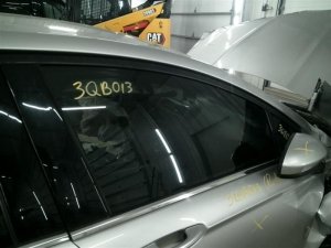 2013-2020 Ford Fusion Door Glass - Front, Right (Passenger) (Used OEM)
