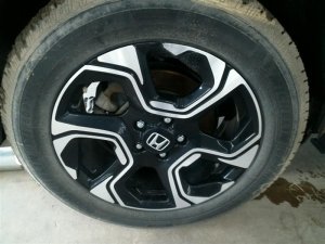 2017-2019 Honda CR-V Black Machined Black Alloy Wheel (Used OEM)