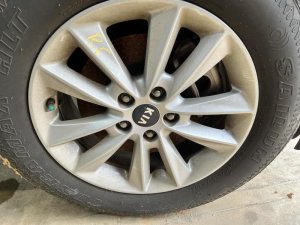2019-2020 Kia Sorento 17x7 10-Spoke Silver Painted Alloy Wheel (Used OEM)