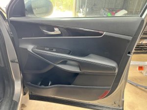 2019-2020 Kia Sorento Black Door Interior Trim Panel - Front, Right (Passenger) (Used OEM)