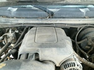 2007-2013 Chevrolet Avalanche Engine Cover (Used OEM)