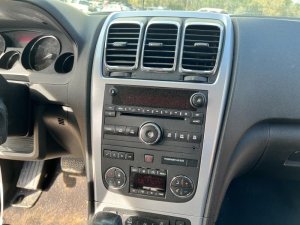 2011-2012 GMC Acadia AM/FM CD MP3 Radio Receiver with USB (Used OEM)