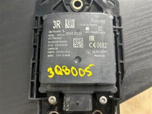 2017-2020 Nissan Rogue Blind Spot Warning Sensor Module - Right (Passenger) (Used OEM)