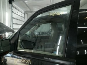 2007-2015 Lincoln Navigator Door Glass - Front, Left (Driver) (Used OEM)