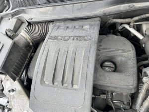 2010-2017 Chevrolet Equinox Engine Cover (Used OEM)