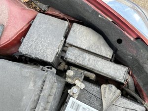 2013-2014 Nissan Altima Engine Fuse Box (Used OEM)