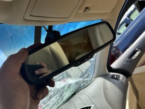 2007-2009 Lexus ES350 Auto-Dimming Interior Rear View Mirror (Used OEM)