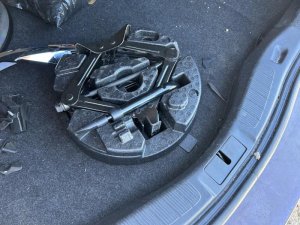 2013-2020 Lincoln MKZ Scissor Jack and Tool Kit with Foam Organizer (Used OEM)