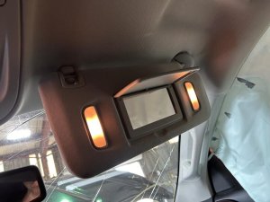 2015-2016 GMC Canyon Tan Non-Illuminated Sliding Sun Visor - Right (Passenger) (Used OEM)