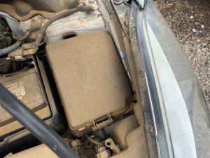 2014-2016 Hyundai Elantra Engine Bay Fuse Box (Used OEM)