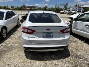 2013-2014 Lincoln MKZ Roof Mounted Antenna (Used OEM)