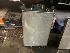 2013-2020 Ford Fusion Radiator Assembly (Used OEM)