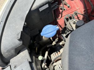 2014-2019 Kia Soul Washer Fluid Reservoir Assembly with Pump (Used OEM)