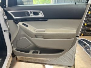 2013-2015 Ford Explorer Tan Door Interior Trim Panel - Front, Right (Passenger) (Used OEM)