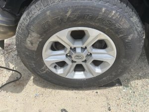 2014-2024 Toyota 4Runner 17-inch 6-Spoke Silver Painted Alloy Wheel (Used OEM)