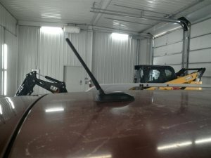 2014-2017 Nissan Rogue Roof Mounted Antenna (Used OEM)