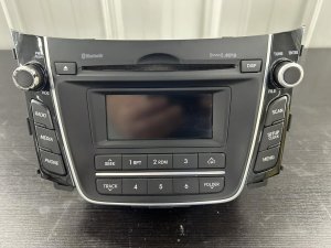 2016-2017 Hyundai Elantra AM-FM-CD Radio (Used OEM)