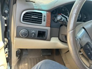 2007-2013 Chevrolet Avalanche Headlight Switch (Used OEM)