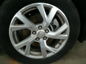 2018-2021 Chevrolet Equinox 18x7 10-Spoke Machined Silver Alloy Wheel (Used OEM)