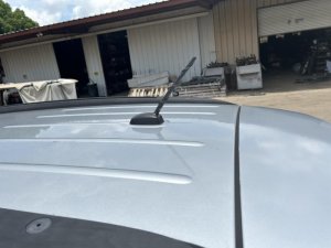 2009-2017 Chevrolet Traverse Black Textured Roof Antenna (Used OEM)