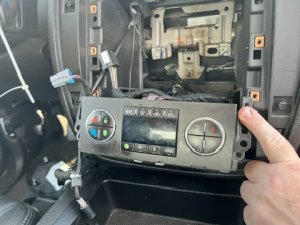 2007-2009 GMC Sierra Automatic Temperature Control Module (Used OEM)