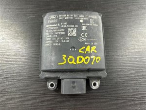 2017-2019 FORD EXPLORER Blind Spot Control Module - Left (Driver) (Used OEM)