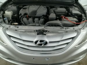 2011-2013 Hyundai Sonata 3-Bar Grille (Used OEM)