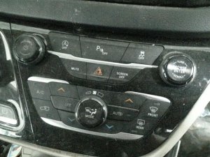 2018-2020 Chrysler Pacifica Automatic Temperature and Radio Control Panel (Used OEM)