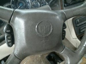 2002 Cadillac Escalade Gray Steering Wheel Air Bag (Used OEM)