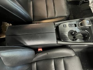 2021-2022 Nissan Rogue Black Floor Console Panel (Used OEM)