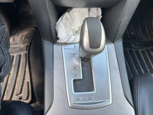 2010-2014 Subaru Legacy Beige Floor Transmission Shift Lever Assembly (Used OEM)