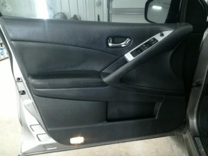 2009-2014 Nissan Murano Tan Door Interior Trim Panel - Front, Right (Passenger) (Used OEM)