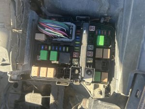 2011-2014 Hyundai Sonata Engine Compartment Fuse Box (Used OEM)