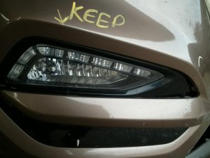 2016-2018 Hyundai Tucson Headlight Assembly - Right (Passenger) (Used OEM)
