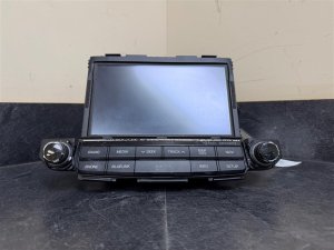 2016-2018 Hyundai Tucson Navigation Radio Receiver Assembly (Used OEM)