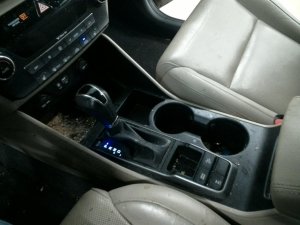 2016-2021 Hyundai Tucson Black Floor Console Panel with Rear Air Vent (Used OEM)