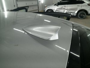 2016-2019 Chevrolet Cruze White Roof Mounted Shark Fin Antenna (Used OEM)