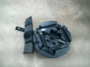 2012-2017 Buick Verano Scissor Jack and Tool Kit (Used OEM)