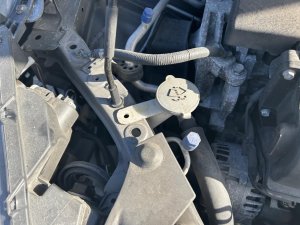 2016-2019 Nissan Sentra Washer Fluid Reservoir Assembly with Pump (Used OEM)