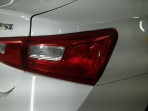 2016-2025 Chevrolet Malibu Gray Quarter Mounted Taillight Assembly - Right (Passenger) (Used OEM)