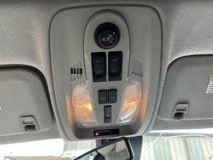 2010-2011 GMC Terrain Black Floor Shift Console Panel (Used OEM)