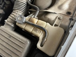 2006-2010 Chrysler 300 Engine Coolant Reservoir Assembly (Used OEM)