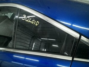 2010-2019 Ford Taurus Door Vent Glass - Rear, Left (Driver) (Used OEM)