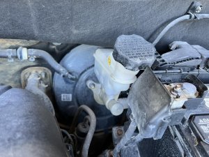 2014-2016 Kia Soul Brake Master Cylinder (Used OEM)