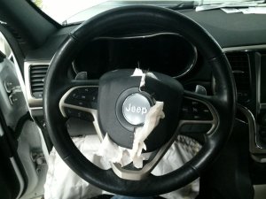 2014-2015 Dodge Durango Black Tilt and Telescoping Steering Column (Used OEM)