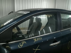 2013-2019 Nissan Sentra Door Glass - Front, Left (Driver) (Used OEM)